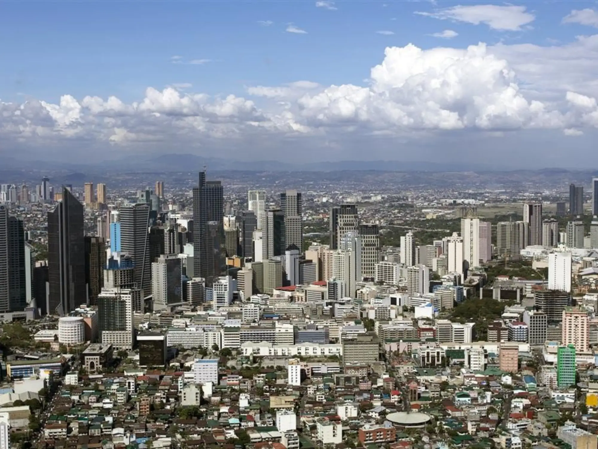 iListings Offices 8 Parañaque City