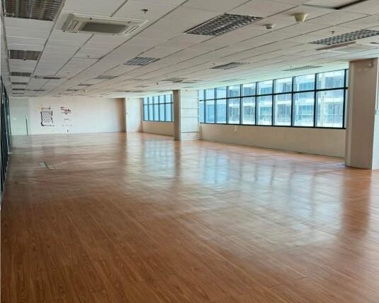 Highly Accessible Whole Floor Office Space for Lease in Aseana City Parañaque with BPO 24/7 Operations Capacity
